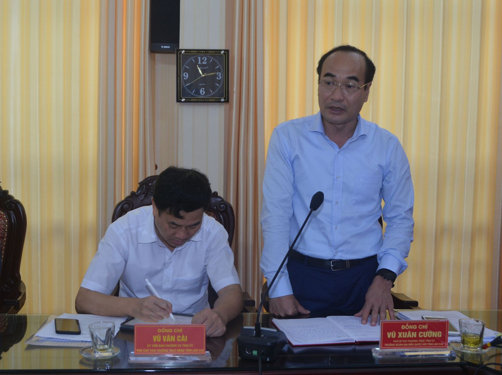 Đồng ch&amp;iacute; Vũ Xu&amp;acirc;n Cường - Ph&amp;oacute; B&amp;iacute; thư Thường trực Tỉnh ủy ph&amp;aacute;t biểu &amp;yacute; kiến tại hội nghị