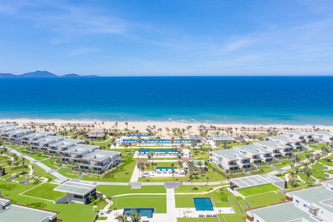 Alma Resort tr&amp;ecirc;n bờ Vịnh Cam Ranh ở miền nam Việt Nam đ&amp;atilde; trở th&amp;agrave;nh tấm gương cho c&amp;acirc;u chuyện kinh daonh s&amp;aacute;ng tạo m&amp;ugrave;a dịch