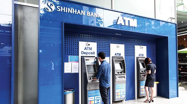 T&amp;agrave;i ch&amp;iacute;nh Ho&amp;agrave;ng Huy chuyển đổi h&amp;agrave;ng trăm tỷ tiền tr&amp;aacute;i phiếu cho Shinhan Bank