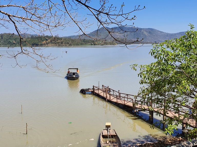 Hồ Lắk - điểm du lịch hấp dẫn nhất của huyện Lắk  n&amp;agrave;y đ&amp;atilde; được Bộ Văn h&amp;oacute;a - Thể thao v&amp;agrave; Du lịch c&amp;ocirc;ng nhận l&amp;agrave; Di t&amp;iacute;ch danh lam thắng cảnh cấp Quốc gia v&amp;agrave;o năm 1993.