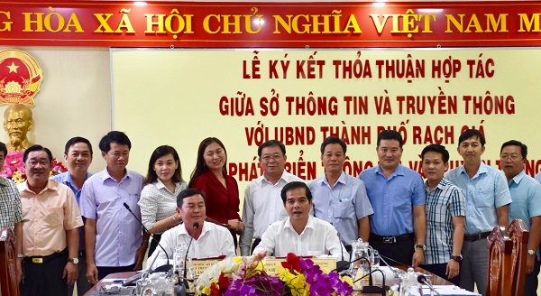 k&amp;yacute; kết thỏa thuận hợp t&amp;aacute;c về ph&amp;aacute;t triển th&amp;ocirc;ng tin truyền th&amp;ocirc;ng, giai đoạn 2021 &amp;ndash; 2022