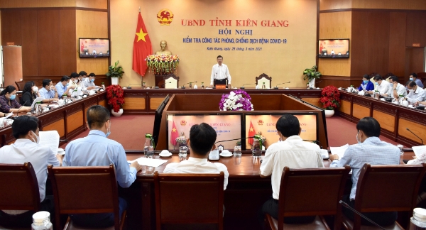 Ph&amp;oacute; Chủ tịch UBND tỉnh Nguyễn Lưu Trung ph&amp;aacute;t biểu chỉ đạo tại hội nghị kiểm tra c&amp;ocirc;ng t&amp;aacute;c ph&amp;ograve;ng, chống dịch bệnh Covid-19, ng&amp;agrave;y 26-3