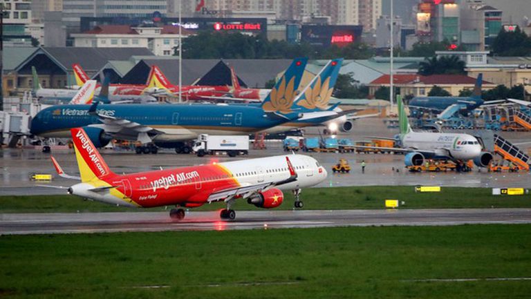 Cục H&amp;agrave;ng kh&amp;ocirc;ng muốn mở lại đường bay quốc tế với