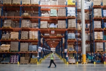 Kế hoạch tiêm chủng của Trung Quốc có thể thúc đẩy tăng trưởng GDP lên mức 9,3%