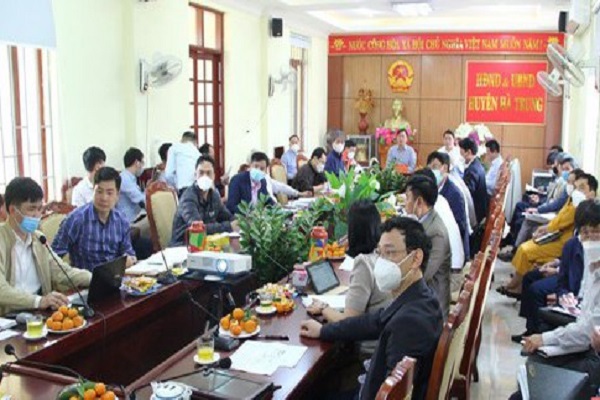 Đo&amp;agrave;n c&amp;ocirc;ng t&amp;aacute;c kiểm tra thực địa