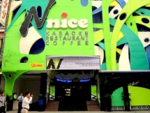 TP Hồ Chí Minh: Tạm dừng quán bar, vũ trường, karaoke ở 13 địa bàn vùng cam