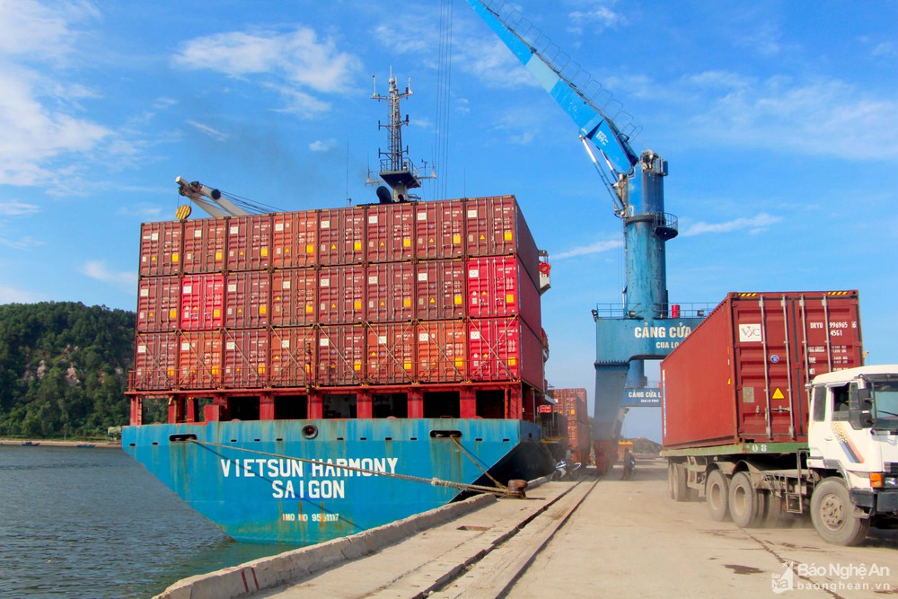 C&amp;ocirc;ng ty Tuấn Lộc dời ghế cổ đ&amp;ocirc;ng lớn tại C&amp;ocirc;ng ty CP Cảng Nghệ Tĩnh