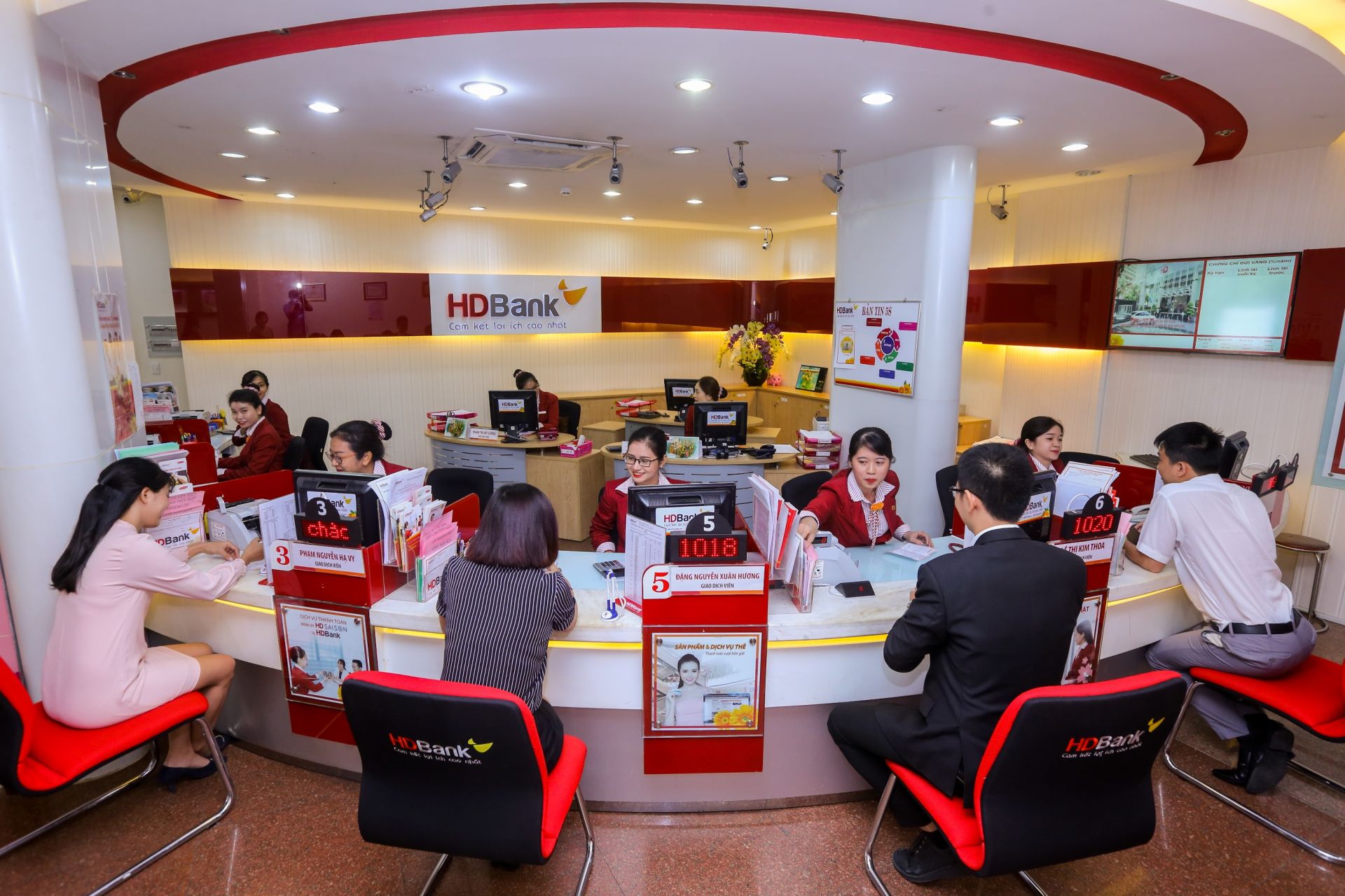 HDBank kỳ vọng l&amp;atilde;i tỷ USD trong năm 2025