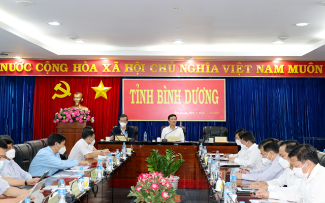 UBND TP.Thủ Dầu Một b&amp;aacute;o c&amp;aacute;o phương  &amp;aacute;n ph&amp;aacute;t triển kinh tế - x&amp;atilde; hội giai đoạn 2021 - 2030, tầm nh&amp;igrave;n đến năm 2050