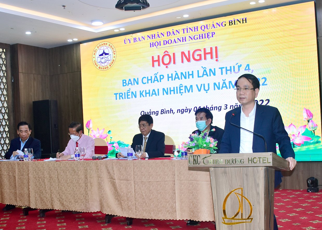 To&amp;agrave;n cảnh hội nghị