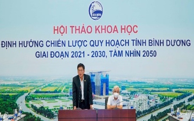 &amp;Ocirc;ng Mai H&amp;ugrave;ng Dũng Ủy vi&amp;ecirc;n Ban Thường vụ Tỉnh ủy, Ph&amp;oacute; Chủ tịch Thường trực UBND tỉnh B&amp;igrave;nh Dương đ&amp;atilde; cảm ơn c&amp;aacute;c chuy&amp;ecirc;n gia, nh&amp;agrave; khoa học v&amp;agrave; c&amp;aacute;c đại biểu đ&amp;atilde; đ&amp;oacute;ng g&amp;oacute;p &amp;yacute; kiến trong hội thảo.