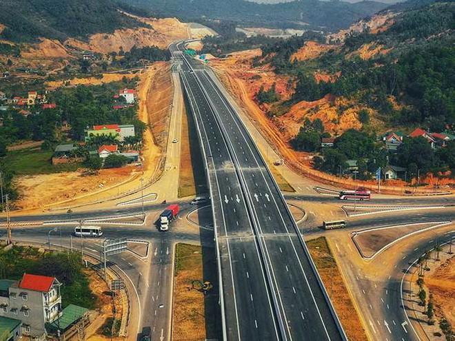 B&amp;agrave;n giao mốc GPMB 5 Dự &amp;aacute;n cao tốc qua H&amp;agrave; Tĩnh