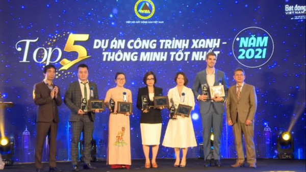 Diamond Lotus Riverside của Phuc Khang Corporation được vinh danh Top 5  dự án công trình xanh thông minh tốt nhất năm 2021
