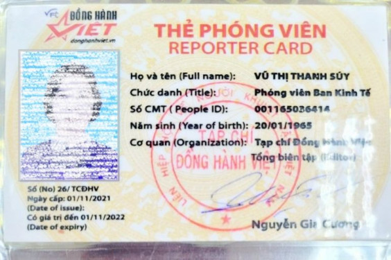 Sử dụng thẻ không có trong hệ thống quy định nhà nước để tác nghiệp báo chí và vận động tài trợ