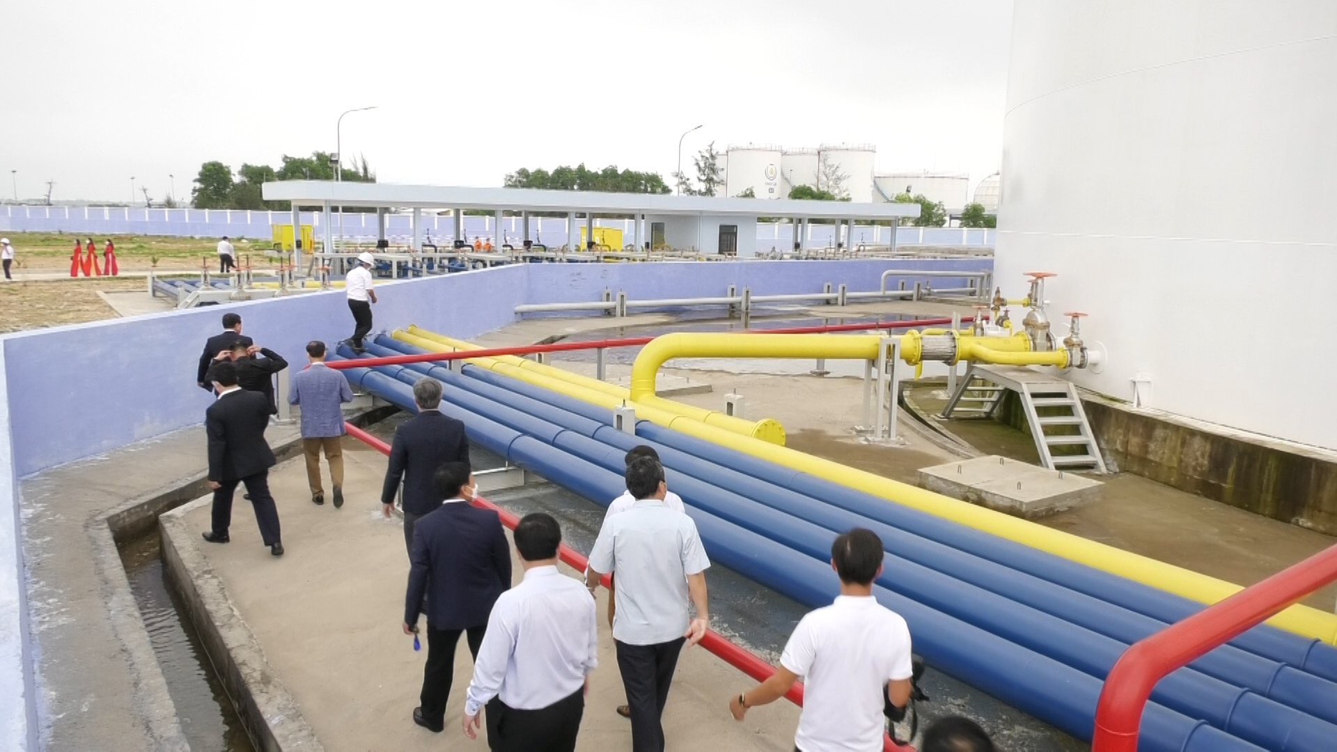 Kho dầu c&amp;oacute; sức chứa 36,600m3 bao gồm 10 bể chứa với tổng mức đầu tư hơn 600 tỷ đồng