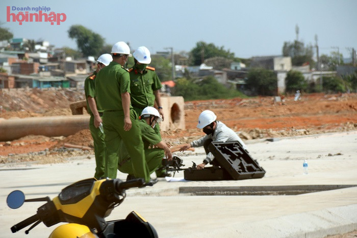 Bộ C&amp;ocirc;ng an kiểm tra thực tế dự &amp;aacute;n lấn biển ở tỉnh B&amp;igrave;nh Thuận