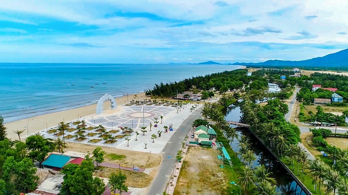 H&amp;agrave; Tĩnh vừa l&amp;agrave;m du lịch vừa chống dịch