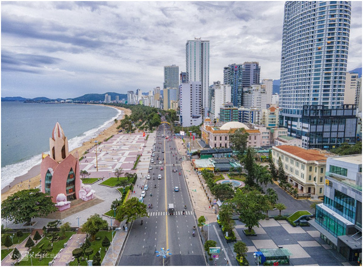 Kh&amp;aacute;nh H&amp;ograve;a định hướng th&amp;agrave;nh th&amp;agrave;nh phố trực thuộc Trung ương, sở hữu đ&amp;ocirc; thị s&amp;acirc;n bay hiện đại quốc tế