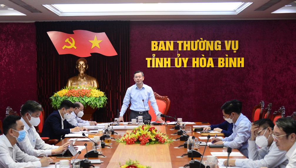 &amp;Ocirc;ng Ng&amp;ocirc; Văn Tuấn, Ủy vi&amp;ecirc;n BCH T.Ư Đảng, B&amp;iacute; thư Tỉnh ủy H&amp;ograve;a B&amp;igrave;nh ph&amp;aacute;t biểu kết luận buổi l&amp;agrave;m việc