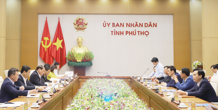 Quang cảnh buổi làm việc Quang cảnh buổi làm việc