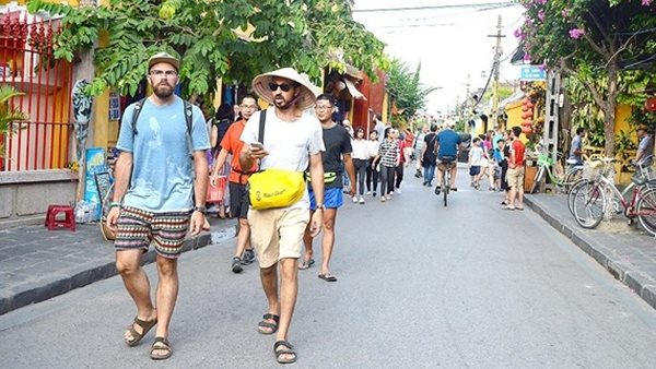 Việt Nam đ&amp;oacute;n hơn 1 triệu lượt kh&amp;aacute;ch quốc tế trong 2 th&amp;aacute;ng đầu năm