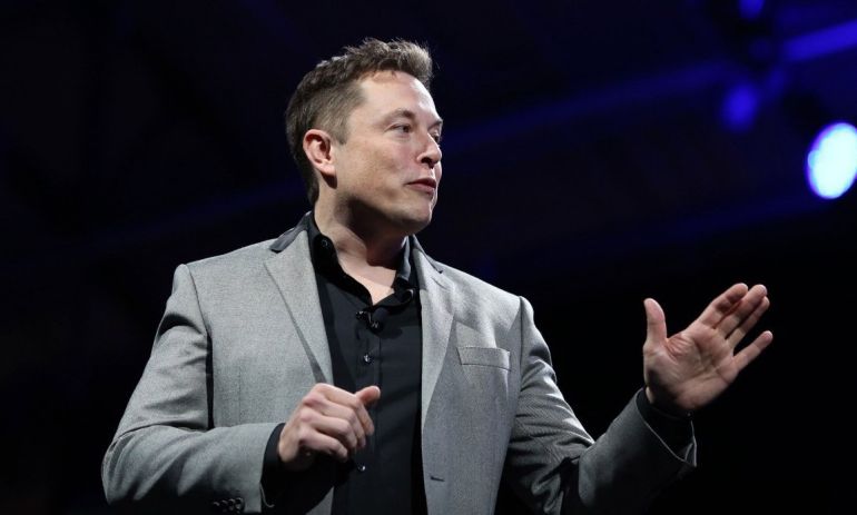 Tỷ ph&amp;uacute; Elon Musk