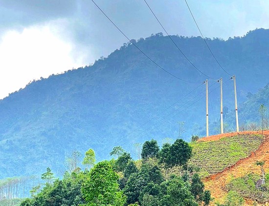 Đường dây 35KV kết nối mạch vòng lộ 374 trạm 110KV phố Vàng Đường dây 35KV kết nối mạch vòng lộ 374 trạm 110KV phố Vàng