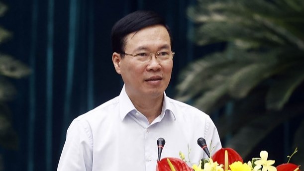 Chủ tịch nước V&amp;otilde; Văn Thưởng c&amp;ugrave;ng c&amp;aacute;c đồng ch&amp;iacute; l&amp;atilde;nh đạo TPHCM tại hội nghị.