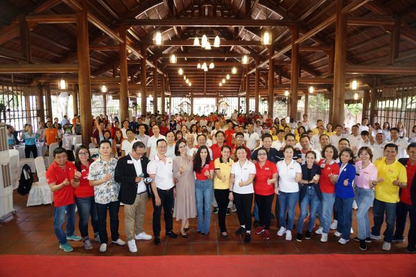 Với chủ đề&amp;nbsp;&amp;ldquo;Leadership Team BNI HCM Summit 2023 &amp;ndash; Back To Basic&amp;rdquo;&amp;nbsp;nhằm để &amp;aacute;p dụng hiệu quả kỹ năng, kiến thức cho Ban điều h&amp;agrave;nh c&amp;aacute;c Chapter