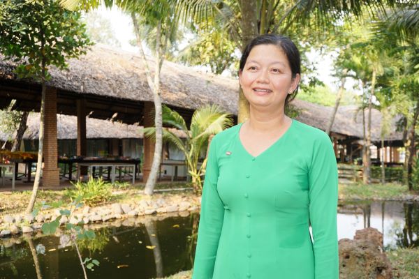 B&amp;agrave; Ng&amp;ocirc; Thị Kiều Dương - Gi&amp;aacute;m đốc C&amp;ocirc;ng ty Dừa Labo