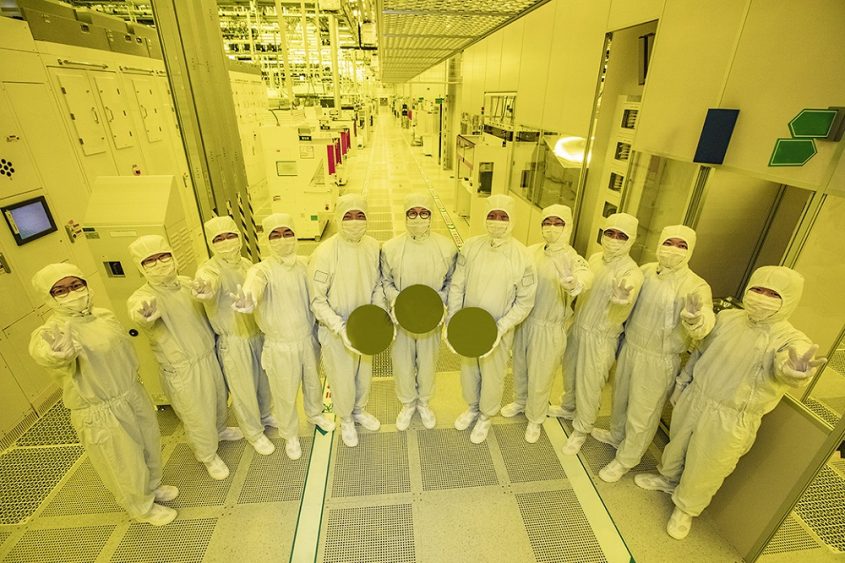 Chip b&amp;aacute;n dẫn l&amp;agrave; một trong những lĩnh vực đầu tư trọng t&amp;acirc;m của ch&amp;iacute;nh phủ H&amp;agrave;n Quốc