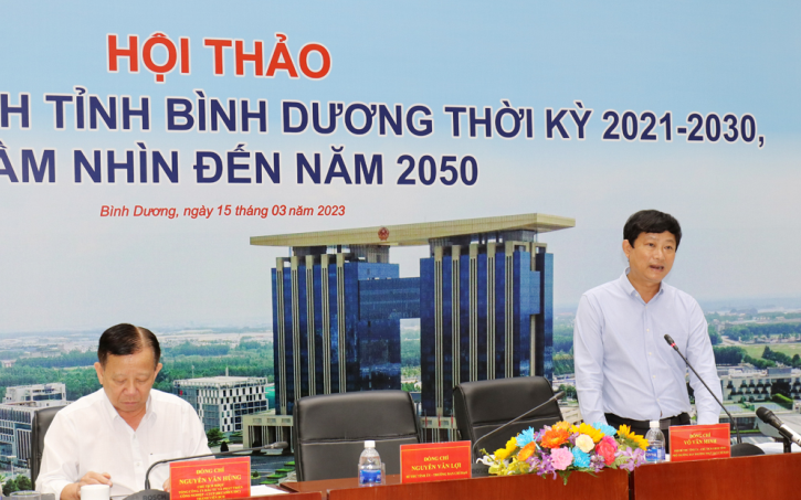 Chủ tịch UBND tỉnh V&amp;otilde; Văn Minh ph&amp;aacute;t biểu tại Hội thảo