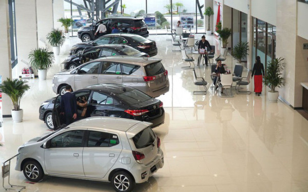 Thị trường kinh doanh ô tô tại Việt Nam ra sao trong tháng 2?