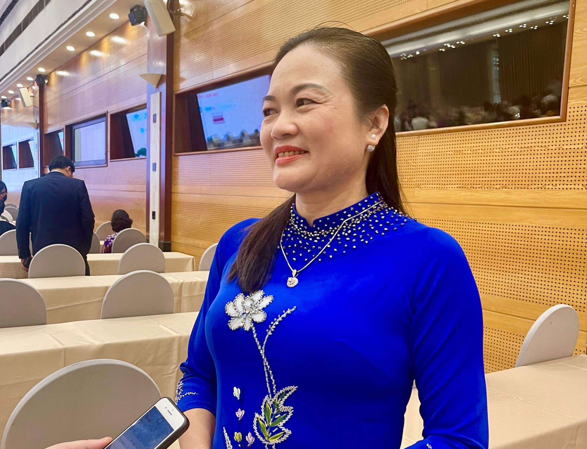 B&amp;agrave; B&amp;ugrave;i Thị Sửu