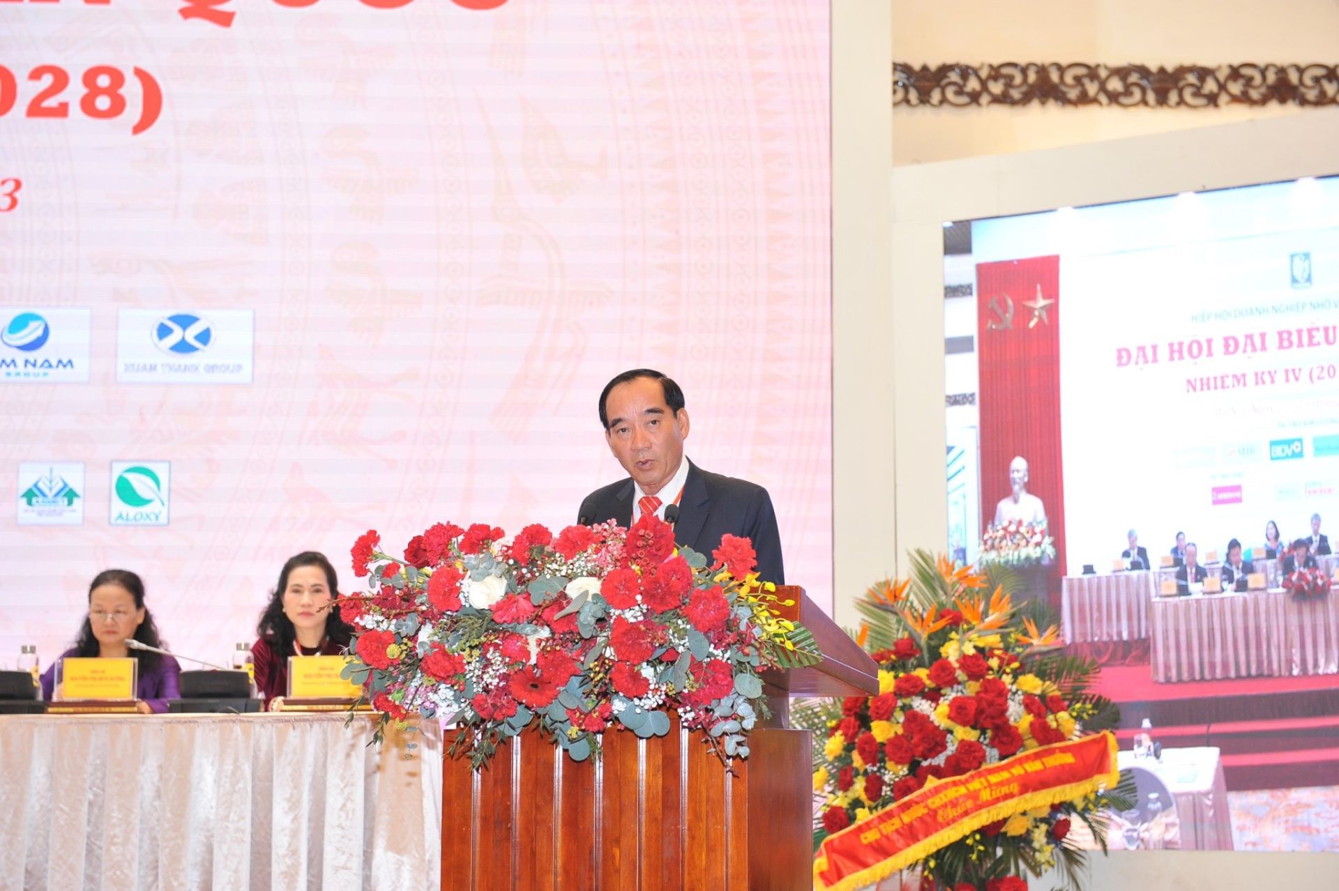 &amp;ocirc;ng Ho&amp;agrave;ng Viết Đường &amp;nbsp;&amp;ndash; Chủ tịch Hiệp hội DNNVV tỉnh Nghệ An