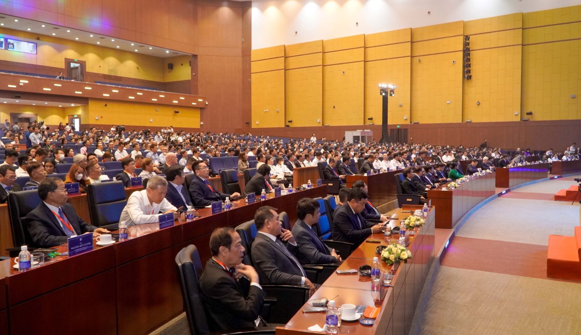 To&amp;agrave;n bộ quang cảnh của buổi lễ.