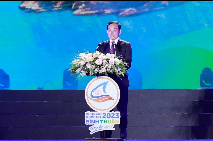 Trần Lưu Quang - Ủy vi&amp;ecirc;n Ban chấp h&amp;agrave;nh Trung ương Đảng, Ph&amp;oacute; Thủ tướng Ch&amp;iacute;nh phủ ph&amp;aacute;t biểu trong chương tr&amp;igrave;nh