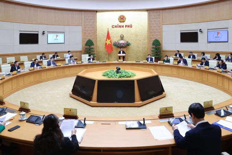 Ảnh minh họaThủ tướng Phạm Minh Ch&amp;iacute;nh chủ tr&amp;igrave; phi&amp;ecirc;n họp Ch&amp;iacute;nh phủ chuy&amp;ecirc;n đề về x&amp;acirc;y dựng ph&amp;aacute;p luật th&amp;aacute;ng 3. Ảnh: VGP.