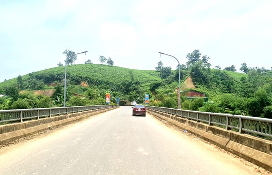 Cầu Mỹ Thuận (T&amp;acirc;n Sơn) được đầu tư, g&amp;oacute;p phần kết nối c&amp;aacute;c v&amp;ugrave;ng, miền trong tỉnh