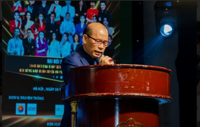 Tiến sĩ Nguyễn Dũng Thương &amp;ndash; Ủy vi&amp;ecirc;n BCH TW Hội nghi&amp;ecirc;n cứu khoa học Đ&amp;ocirc;ng Nam &amp;Aacute;-Việt Nam &amp;ndash; Chủ tịch/Viện trưởng Viện nghi&amp;ecirc;n cứu T&amp;agrave;i ch&amp;iacute;nh, Đầu tư v&amp;agrave; Hợp t&amp;aacute;c, Thương mại Đ&amp;ocirc;ng Nam &amp;Aacute; ph&amp;aacute;t biểu chỉ đạo tại sự kiện