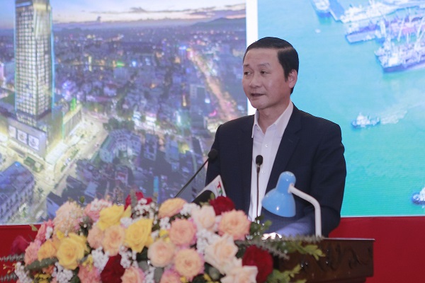 &amp;Ocirc;ng Đỗ Minh Tuấn, Chủ tịch UBND tỉnh Thanh H&amp;oacute;a, chủ tr&amp;igrave; hội nghị