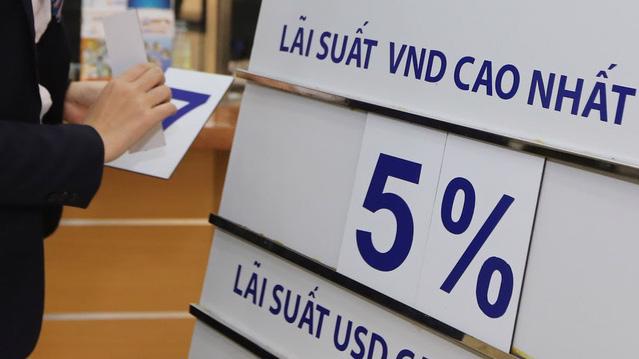 Ng&amp;acirc;n h&amp;agrave;ng Nh&amp;agrave; nước tiếp tục giảm một loạt l&amp;atilde;i suất điều h&amp;agrave;nh