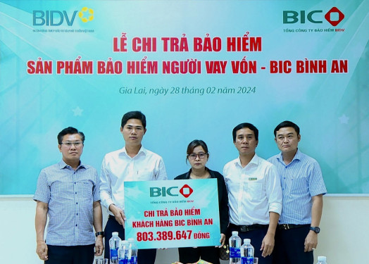 BIC Bắc Tây Nguyên chi trả hơn 800 triệu đồng quyền lợi bảo hiểm cho khách hàng vay vốn