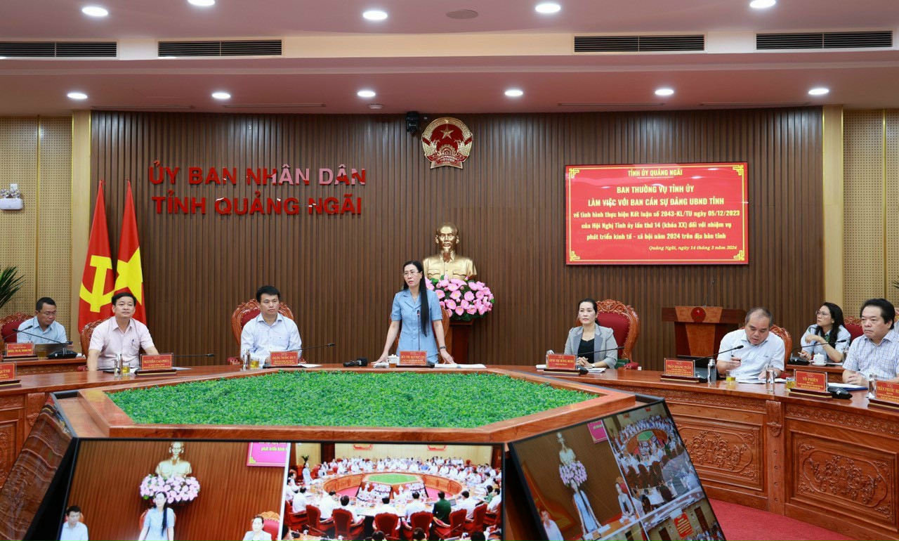 Li&amp;ecirc;n quan đến dự &amp;aacute;n c&amp;ocirc;ng vi&amp;ecirc;n c&amp;acirc;y xanh Thạch B&amp;iacute;ch (TP. Quảng Ng&amp;atilde;i), B&amp;iacute; thư Tỉnh ủy Quảng Ng&amp;atilde;i B&amp;ugrave;i Thị Quỳnh V&amp;acirc;n khẳng định, dự &amp;aacute;n c&amp;ocirc;ng vi&amp;ecirc;n c&amp;acirc;y xanh Thạch B&amp;iacute;ch sẽ triển khai đ&amp;uacute;ng tr&amp;igrave;nh tự, đảm bảo đầy đủ thủ tục theo quy định của ph&amp;aacute;p luật