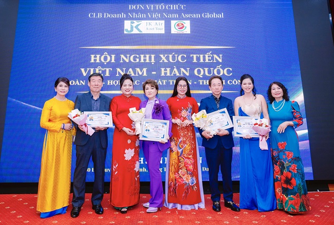 BLĐ tri &amp;acirc;n c&amp;aacute;c đối t&amp;aacute;c