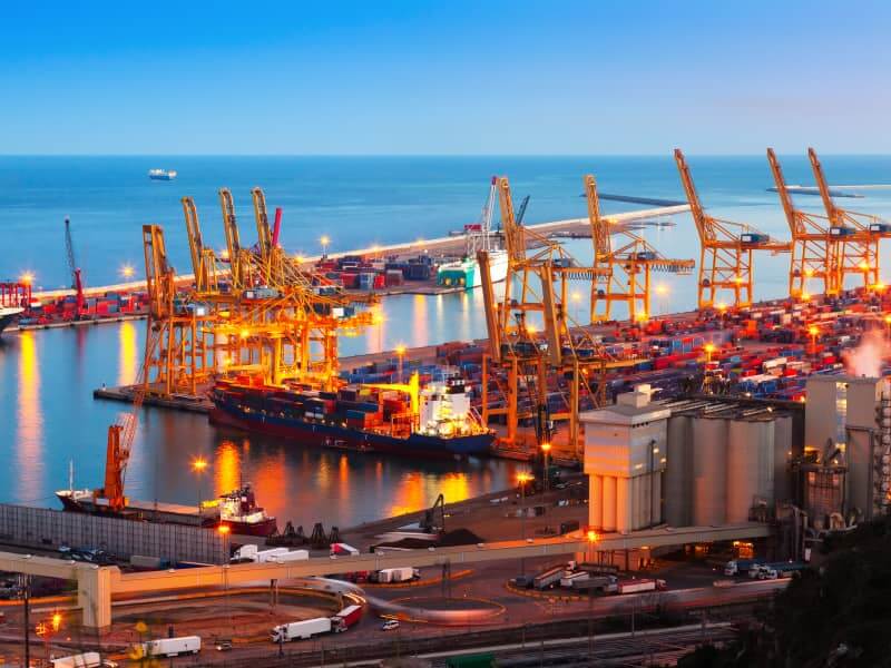 Fitch Ratings dự b&amp;aacute;o mức tăng trưởng của Việt Nam khoảng 7% v&amp;agrave;o năm 2021 - 2022