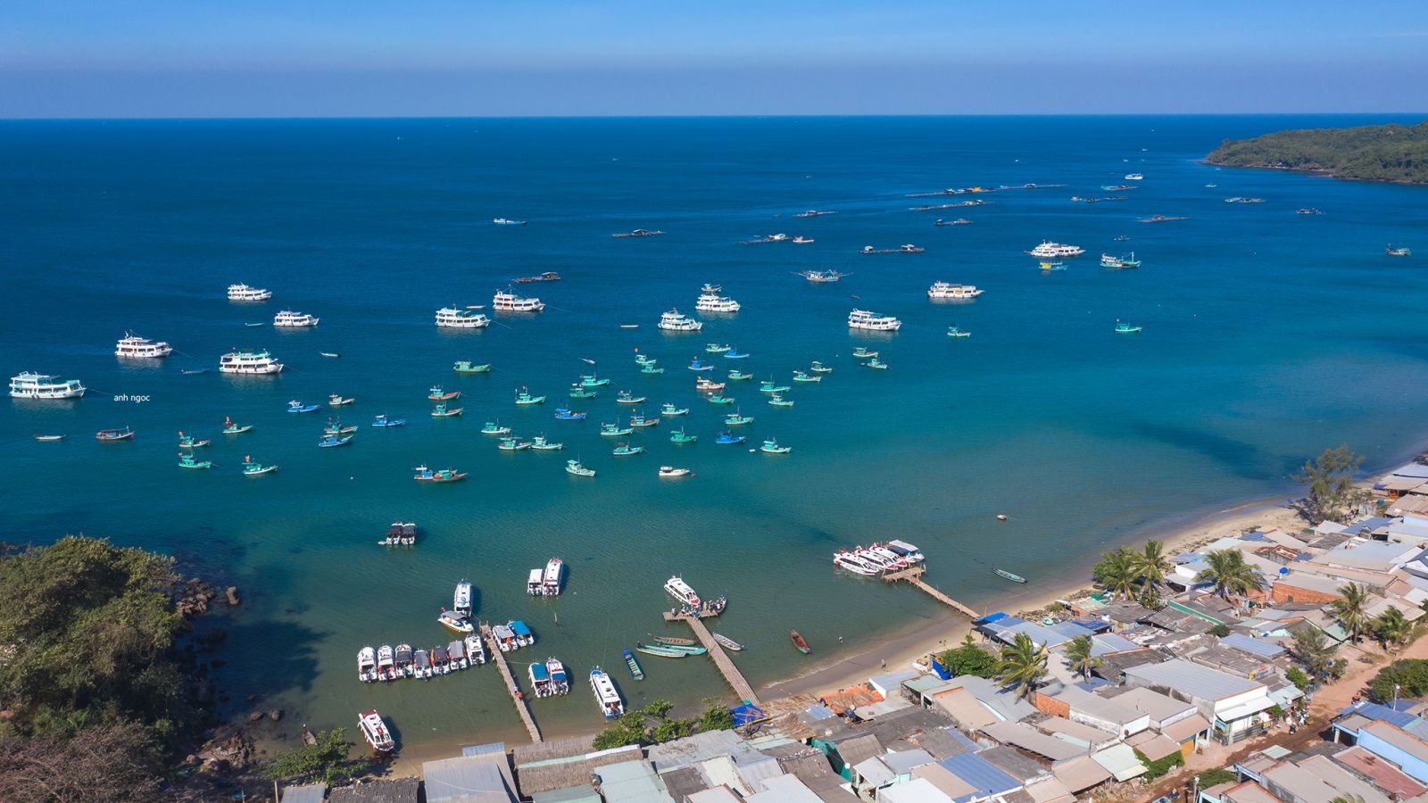 Du lịch Ph&amp;uacute; Quốc l&amp;agrave;m nền tảng, tạo cơ sở bền vững, sức bật hỗ trợ cho nhiều điểm, khu du lịch tr&amp;ecirc;n địa b&amp;agrave;n tỉnh ph&amp;aacute;t triển