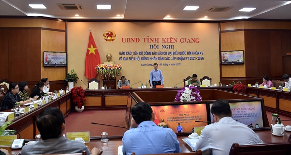 Ph&amp;oacute; Chủ tịch UBND tỉnh Nguyễn Lưu Trung ph&amp;aacute;t biểu chỉ đạo tại hội nghị