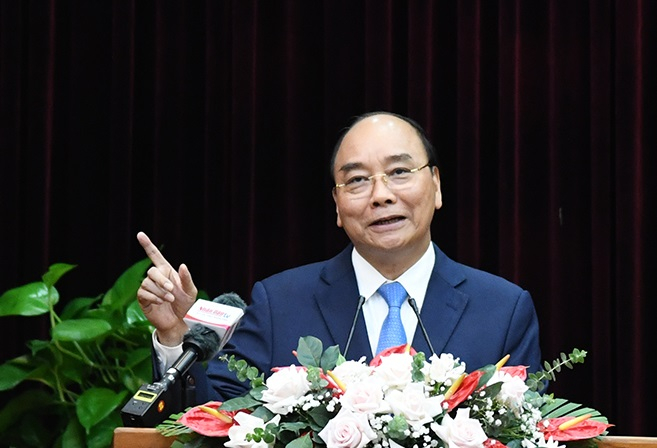 Chủ tịch nước Nguyễn Xu&amp;acirc;n Ph&amp;uacute;c ph&amp;aacute;t biểu tại buổi l&amp;agrave;m việc.