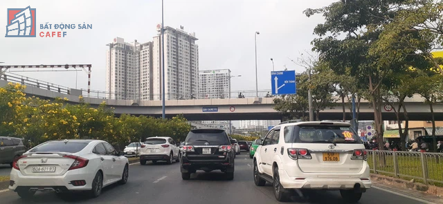 Khu vực ngoại th&amp;agrave;nh sẽ l&amp;agrave; t&amp;acirc;m điểm thị trường BĐS - Ảnh 1.